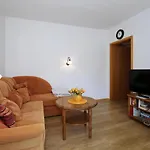 Duenengarten 29 *