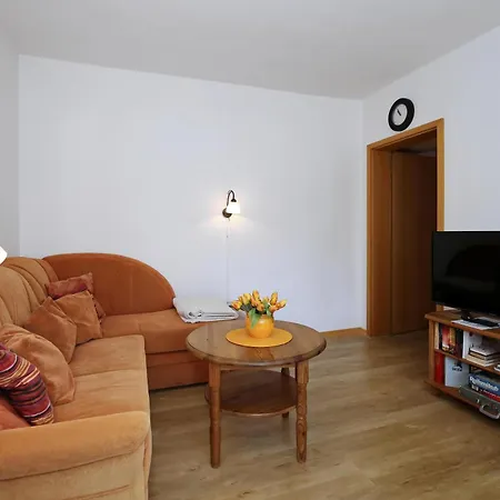 Duenengarten 29 *